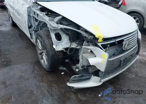 2015 Lexus Ls 460 z USA, uszkodzony, nr VIN JTHCL5EF1F5023554